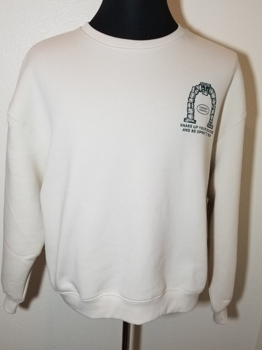 Denim & Flower Mens M Crewneck Sweatshirt Relaxed Fit Ivory Retro Streetwear NWT